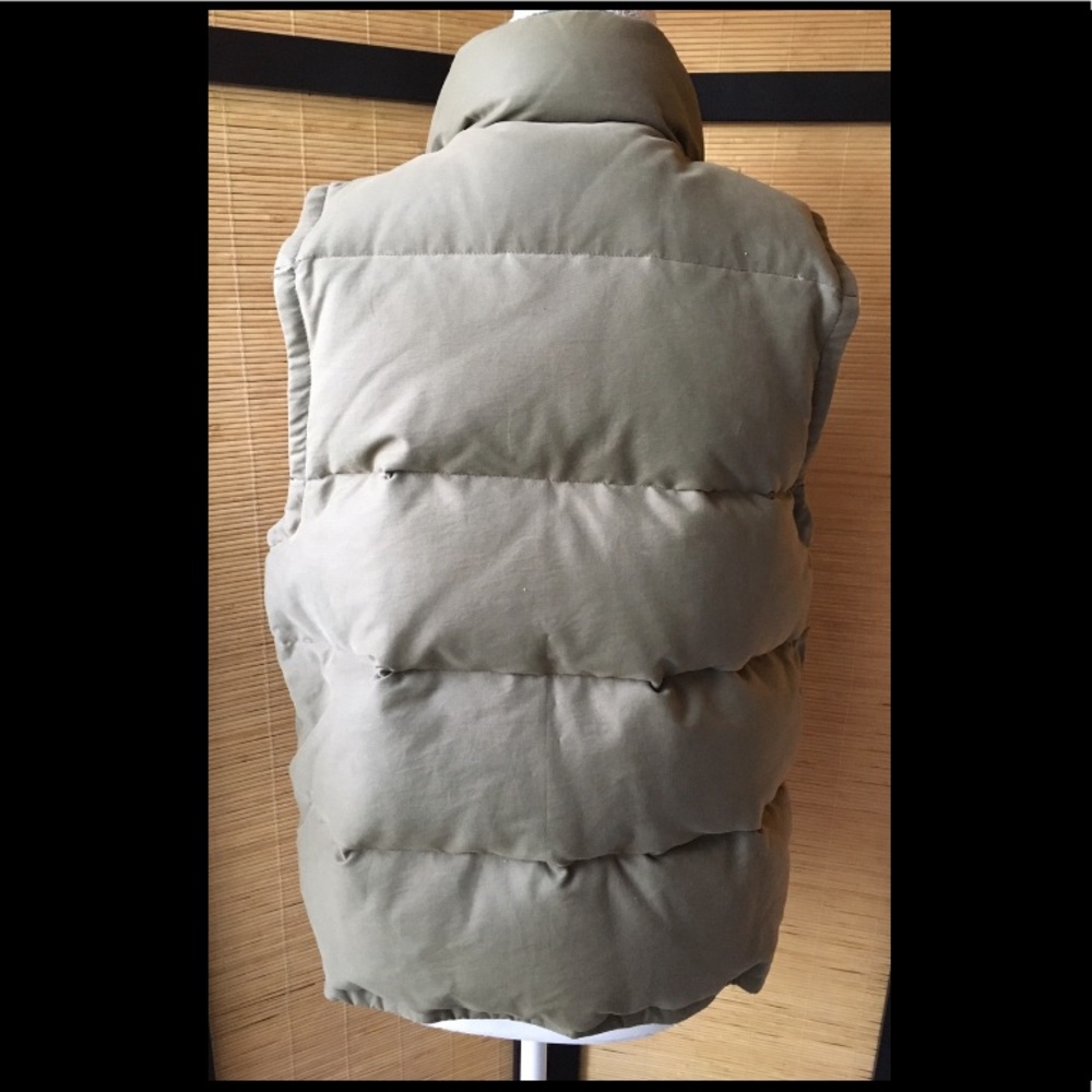 Abercrombie & Fitch Green Puff Vest View 3